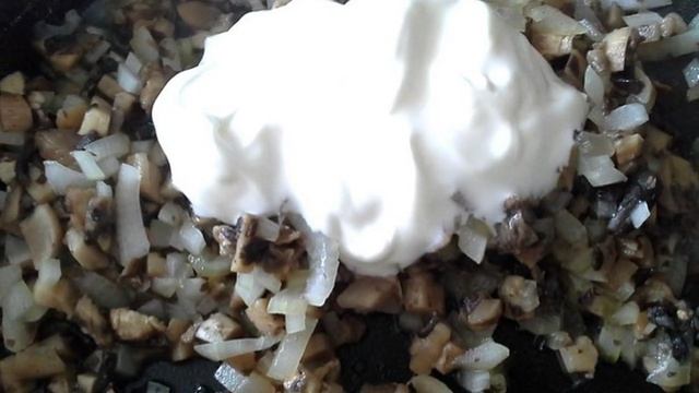 Картофельные лодочки с грибами