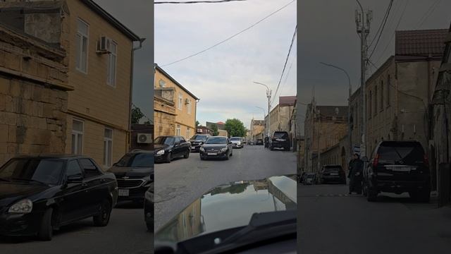 По узким улочкам Дербенте.