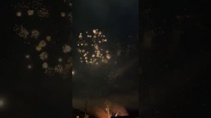 Салют в честь Дня Победы в поселке Новоангарск Красноярского края 09.05.2025