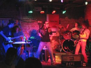 Алкоголь -Не сдамся-  (клуб "Запасник", г. Москва, 25.06.2008)