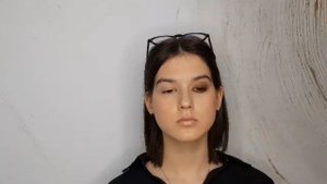 Макияж для девушек, которые носят очки // Красивый макияж под очки