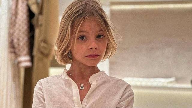 Это Не АУТИЗМ: Мать Тимати Назвала Точный Диагноз 11-летней Внучки Алисы