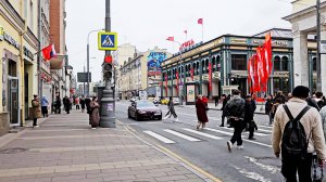 Москва расцветает | Прогулка по городу | Шумные улицы и красочные парки