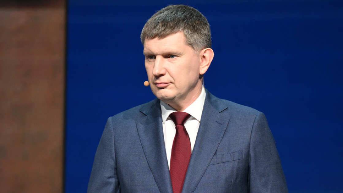 Решетников: экономика России находится на грани перехода в рецессию