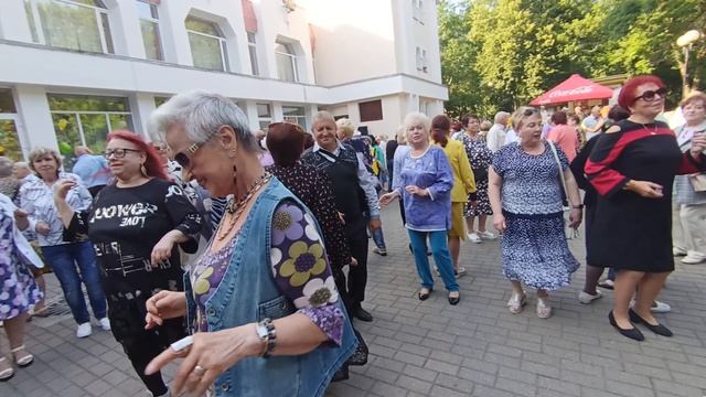 Какая же я бабка....... 15.06.25 Гомель парк Луначарского 🥰💫