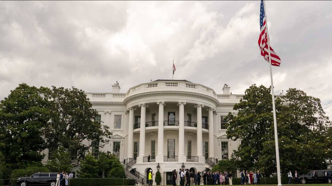 Белый дом: Трамп в течение двух недель решит, нанесут ли США удары по Ирану