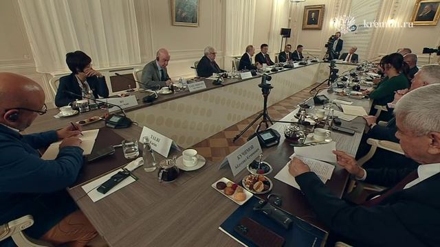 Путин готов встретиться с Зеленским