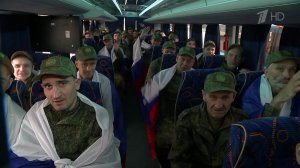 Еще одна группа российских военных возвращена с подконтрольной Киеву территории