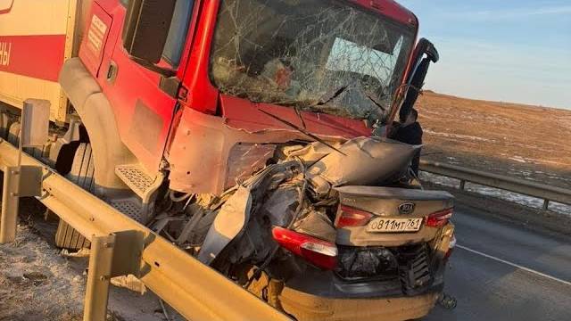 «Гнал 160, удирал от ДПС, стал фаршем». 19-летний юноша погиб в ДТП под Волгоградом.