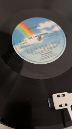 "Gotta Get It On" — зажигательная композиция американской джаз-фьюжн группы The Crusaders