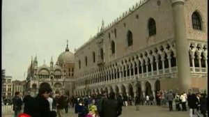 Reading Explorer - Unit 5 Living in Venice