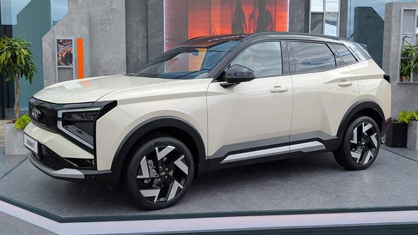 АвтоВАЗ представил новый кроссовер Lada Azimut