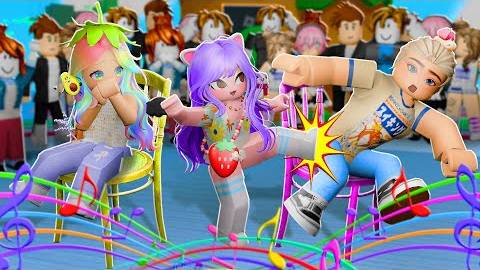 МУЗЫКАЛЬНЫЕ СТУЛЬЯ НА 100 ИГРОКОВ! Roblox 100 Players Musical Chairs
