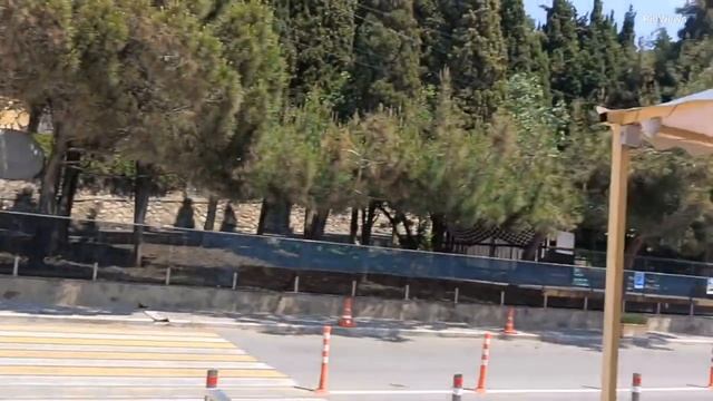 Крым Алушта Центральная набережная сегодня 19 июня 2025. Какая обстановка на пляже, погода и море