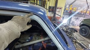 Собираем пластилиновый кузов Автоваза Нивы.mp4