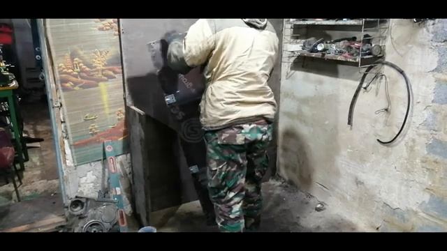 Мини верстак в гараж