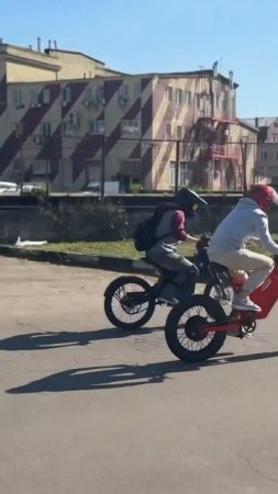 Старт на ускорение мощный  #электровелосипед #Charger8k vs #surron #ebike с 58т звездой