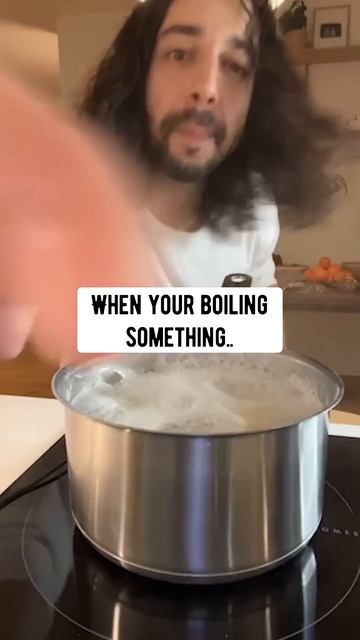 Brilliant Cooking Hacks you gotta know about..  #lifehacks #cookinghacks | creative explained