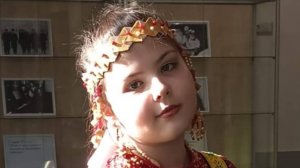 Власова Даша Песня Кто раскрасил луг сл. Г. Ходырев, муз. С.Красин.