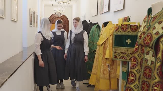 Художественная вышивка (специальность ДПИ)