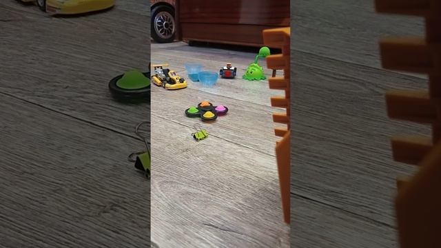 игра 2 победителя и все мертвы Посмотрите описание там правила игры