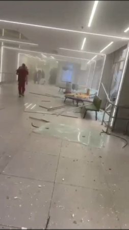 Этим утром Иран снов произвел серию ударов баллистическими ракетами по Израилю.