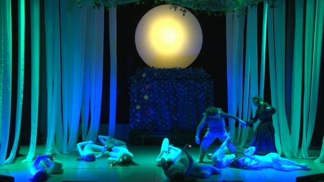 «Василиса»Мистическая сказка По пьесе М.Малухиной Народный молодежный театр «SmileЛик» г.Чуна смотреть онлайн