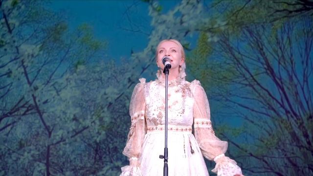 "Когда иду одна весенним садом" (сл. А.Шаганова, муз. С.Юрасовой) смотреть онлайн