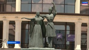 Ансамбль танца "Лезгинка" благополучно вернулся на Родину в Дагестан из Ирана