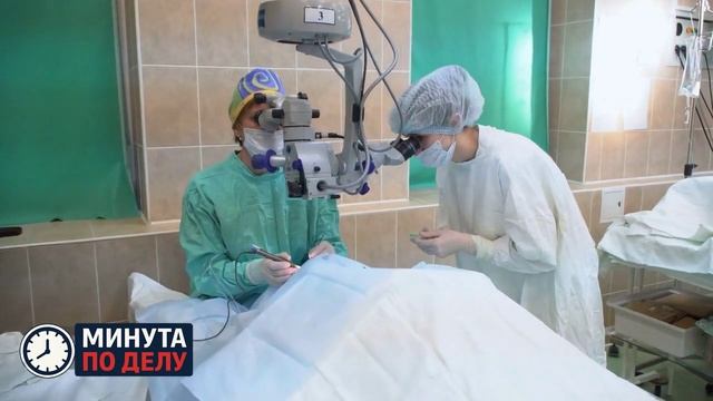 Врач Куренков оценил вероятность сохранения зрения без очков