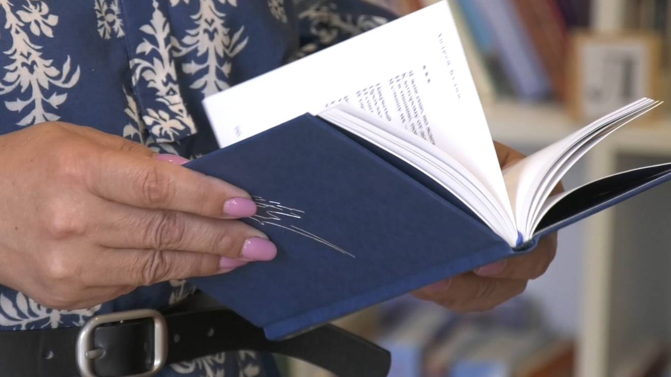 Книги Андрея Кудина переданы в бузулукские библиотеки