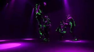 Шоу световых акробатов