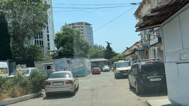 Ялта. По К.Маркса,Московской, Киевской ул.,до парковки возле автовокзала. 13.06.25.Крым.Crimea.Yalta