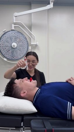 А вы думали чем врачи на обеденном перерыве занимаются? 😁 Едят что ли?)