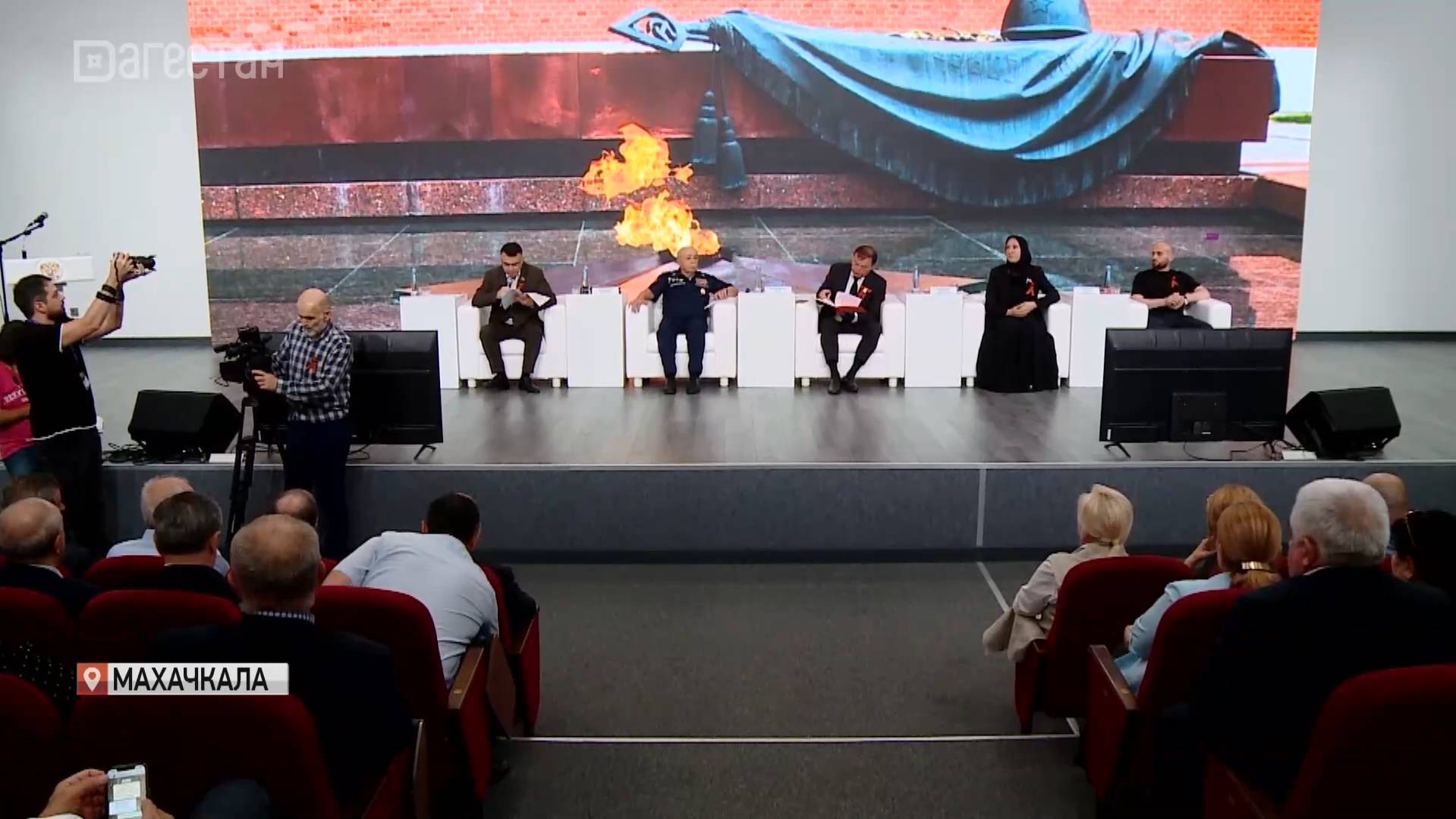 В Махачкале прошла встреча посвящённая Дню памяти и скорби