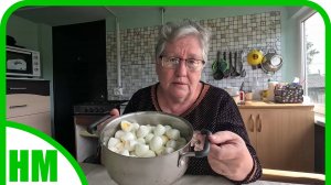 19 июня. Пристраиваю перепелиные яйца. Варю суп из заготовки. Заболела ступня.