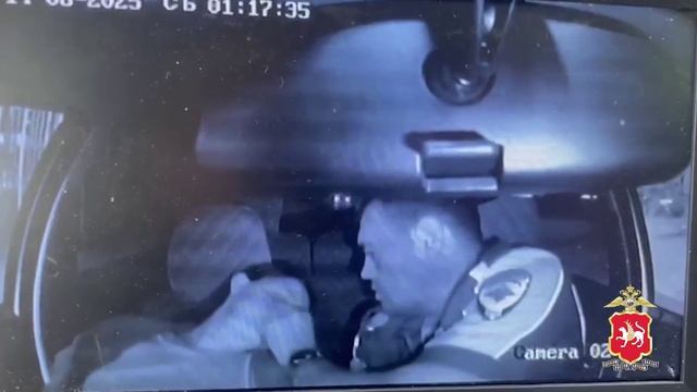 Автоинспекторы Татарстана довезли до роддома роженицу, находившуюся в критическом состоянии