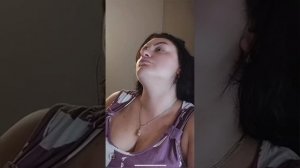 Раннее видео Браца,где она пьяная проговорилась, что ждёт деньги из другой страны.