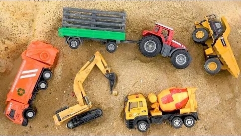 Экскаваторы спасают пострадавшие в аварии строительные машины toys - История игрушечных автомобилей