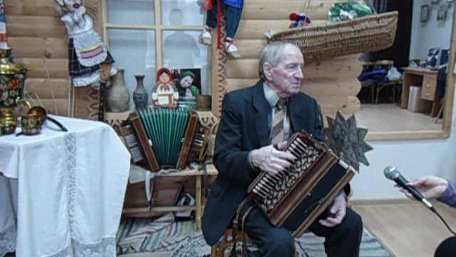 Гармонист Ивлиев Петр Васильевич (1940-2023).