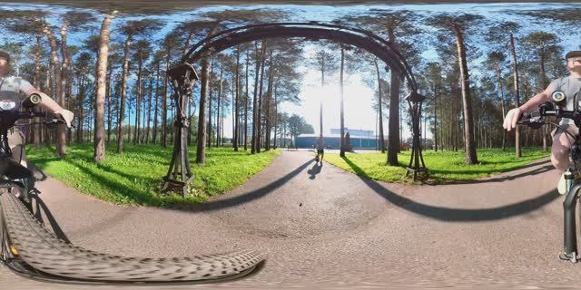 🚵♂️ 360 видео, НА ВЕЛОСИПЕДЕ – Крути ЭКРАН и наслаждайся! 🚵♂️ #rutube360