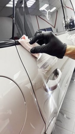 Покрыли керамическим составом Graphtech кузов Porsche Cayenne GTS