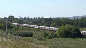 Электровоз ЭП1М-744 с поездом №517 Анапа — Москва