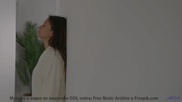Почему рыбы в аквариуме сходят с ума от этой мелодии - Space Fun -- Crowander -- Uplifting Funband (