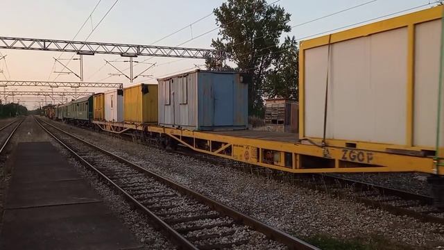 "Сербия" Электровоз 441-414 с хозяйственно ремонтным поездом