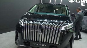 Роботы и симфонический оркестр. Как проходит ПМЭФ-2025