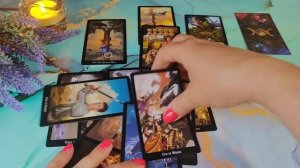 Его переживания сейчас. О чем болит душа. Расклад по вариантам