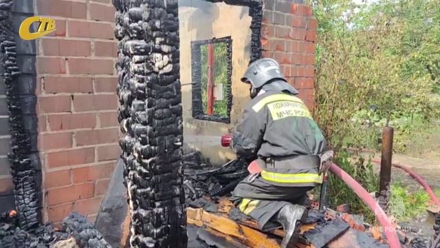 В РЕЗУЛЬТАТЕ ПОЖАРА В САДОВОДЧЕСКОМ ОБЩЕСТВЕ "ГОРНЯК" СГОРЕЛ ДАЧНЫЙ ДОМ