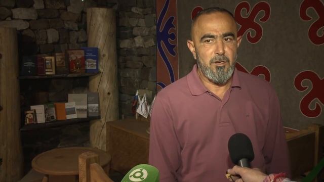 В горах Ингушетии, в древней ингушской башне открылась уникальная библиотека.