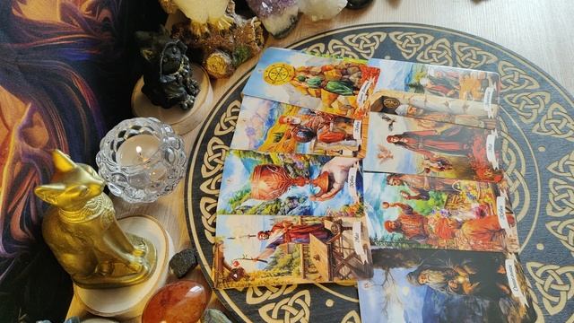 Вы в его глазах 👀🔮 таро расклад на отношения